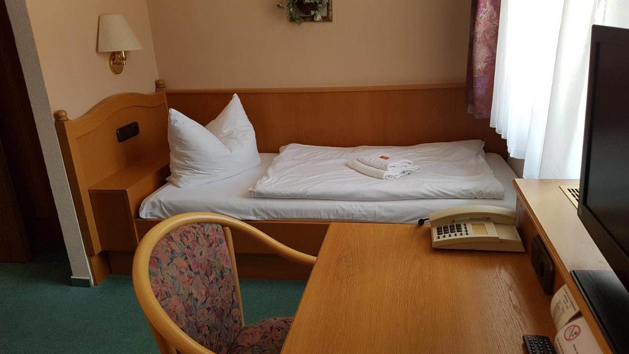Hotel Sachsenhof Riesa Exteriör bild